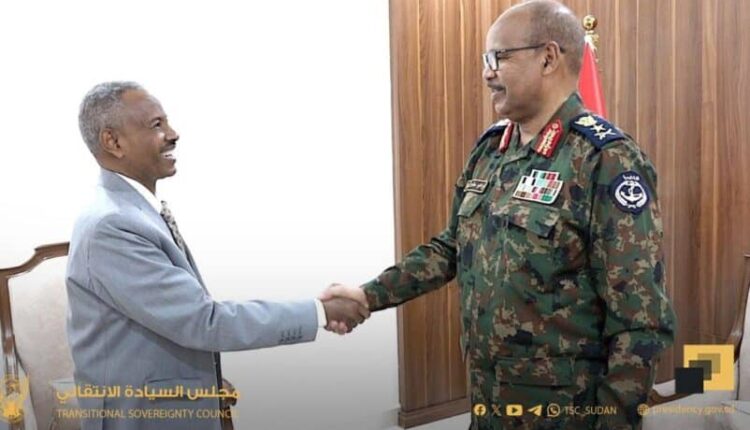 عضو السيادي والفاتح طيفور