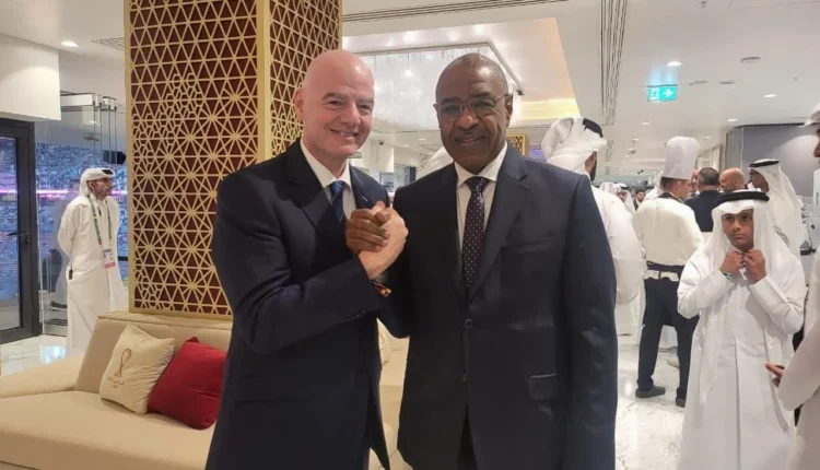 رئيس فيفا ورئيس الاتحاد السوداني